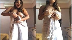 Exclusive model gets naked to Ashik Banai's song