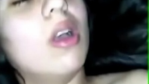 Desi schoolgirl's solo masturbation video goes viral