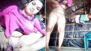 Pretty Indian girl shows off her pussy and breasts