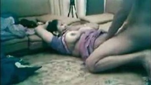 Desi sex tube video of horny MILF Bhabhi and her manservant caught in action