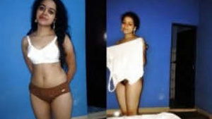 Mallu girlfriend gets recorded by her boyfriend as they have fun in the shower