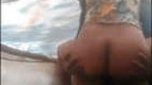 Desi hot auntie in sex scandal video