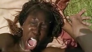 African babe gets her ass pounded