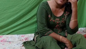 Fuck the sexy Indian wife's friend in Hindi audio