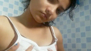 Cute Indian girl gets naughty in video clip