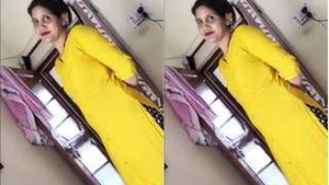 Amateur Indian teacher gets her pussy pounded hard in hot video