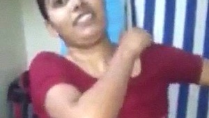 Desi girl undressing in Andhra clip