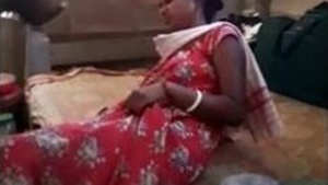 Assamese bhabhi receives a cum tribute in this explicit video