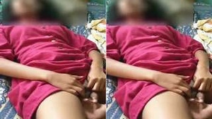 Exclusive video of a desi Indian girl playing with her lover's fingers