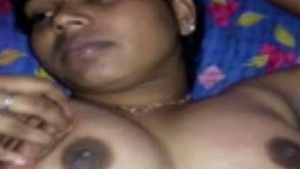 Mallu nurse Kamini from Kerala gets naughty in this sexy video