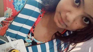 Indian college student flaunts her breasts for her lover in a steamy video