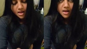 Desi wife updates her followers with steamy masturbation videos