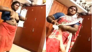 Amateur Desi bhabhi records her husband's shower and bath