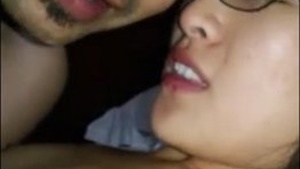Indian guy and Chinese GF in steamy face-sitting video