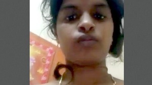 Busty Indian bhabhi flaunts her body and masturbates