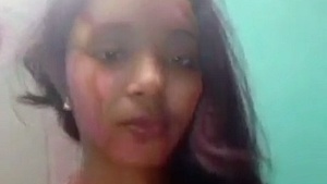 Indian girl in her natural beauty - Holi nude video