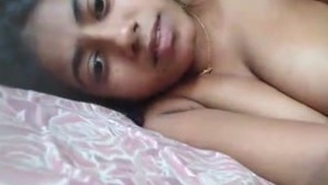 Young girl flaunts her natural beauty in a hairy video