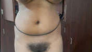 Tamil girl with nice boobs showing off on video call