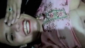 A naked Pakistani auntie gives a solo performance in a sexy video