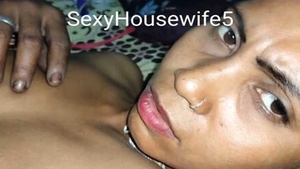 Bangla housewife's wild anal sex in village
