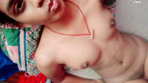 Full-body nude video of Tamil girl for boyfriend