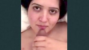 Pakistani beauty receives a mouthful of cum in a steamy video