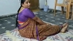 Mature Indian MILF Sailaja in solo video