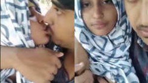 Cute hijabi girl gives a blowjob to her lover