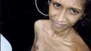 Lankan girl with small boobs takes a bath in the nude